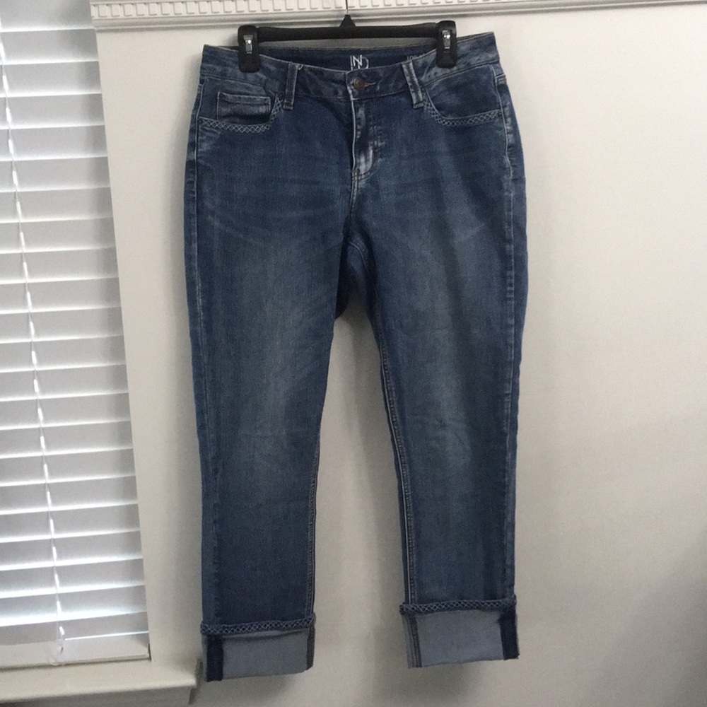 New Directions Cropped Jeans